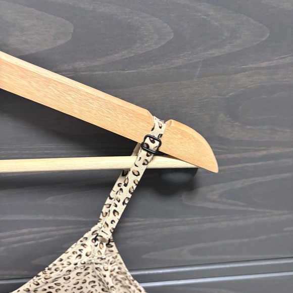 Sanctuary Tank - Picture 6 of 7